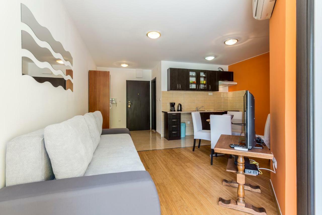 Apartment "Katia" สปลิท ภายนอก รูปภาพ