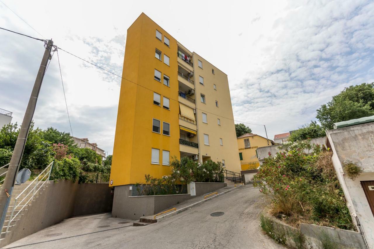 Apartment "Katia" สปลิท ภายนอก รูปภาพ